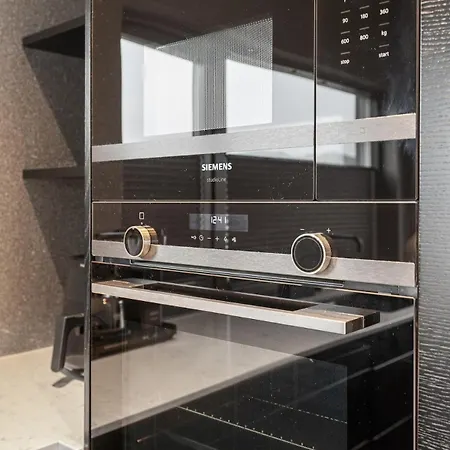 וילה High-end With Private Rooftop And Sea Line ברגן