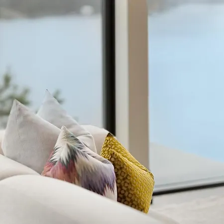 High-end With Private Rooftop And Sea Line * ברגן