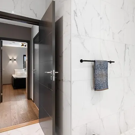 High-end With Private Rooftop And Sea Line וילה