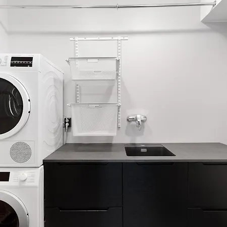 High-end With Private Rooftop And Sea Line *