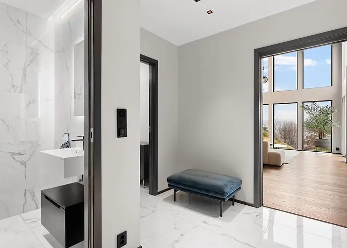 High-end With Private Rooftop And Sea Line *