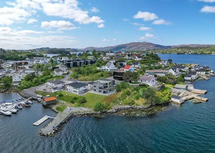 Villa High-end With Private Rooftop And Sea Line *