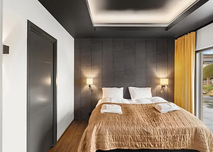 High-end With Private Rooftop And Sea Line Берген