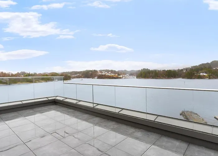 High-end With Private Rooftop And Sea Line Берген