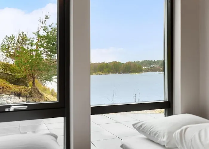 High-end With Private Rooftop And Sea Line * Берген