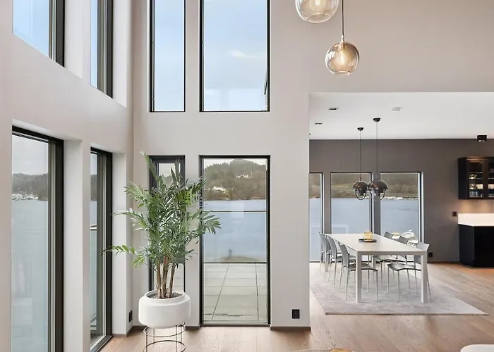 Villa High-end With Private Rooftop And Sea Line *