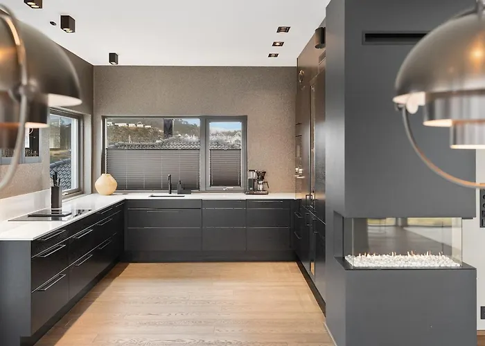 High-end With Private Rooftop And Sea Line * Bergen